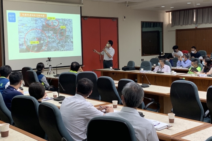 中華醫大羅列校園鄰近危險路段請求市府協助照明及加強巡邏